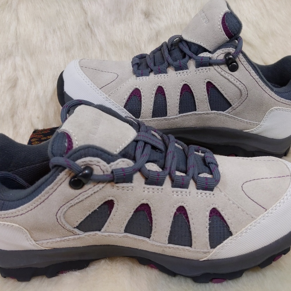 Women's Land's End Canvas Casual Shoes sz 8B